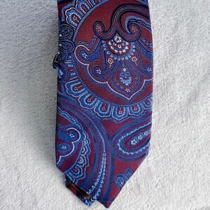 Tasso Elba 100%  Silk Paisley Tie